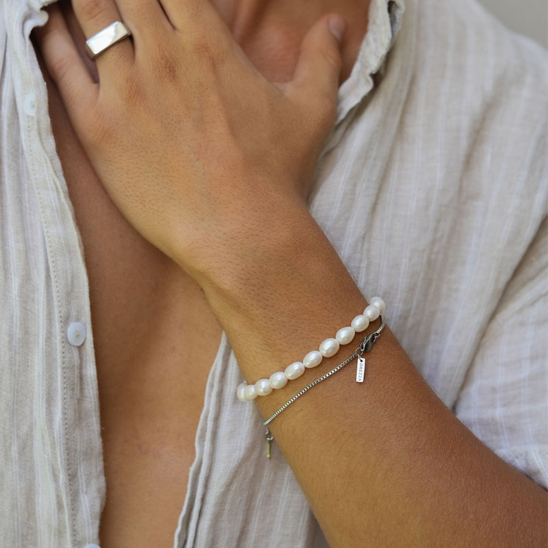 White Pearls Bracelet - Pandit.com